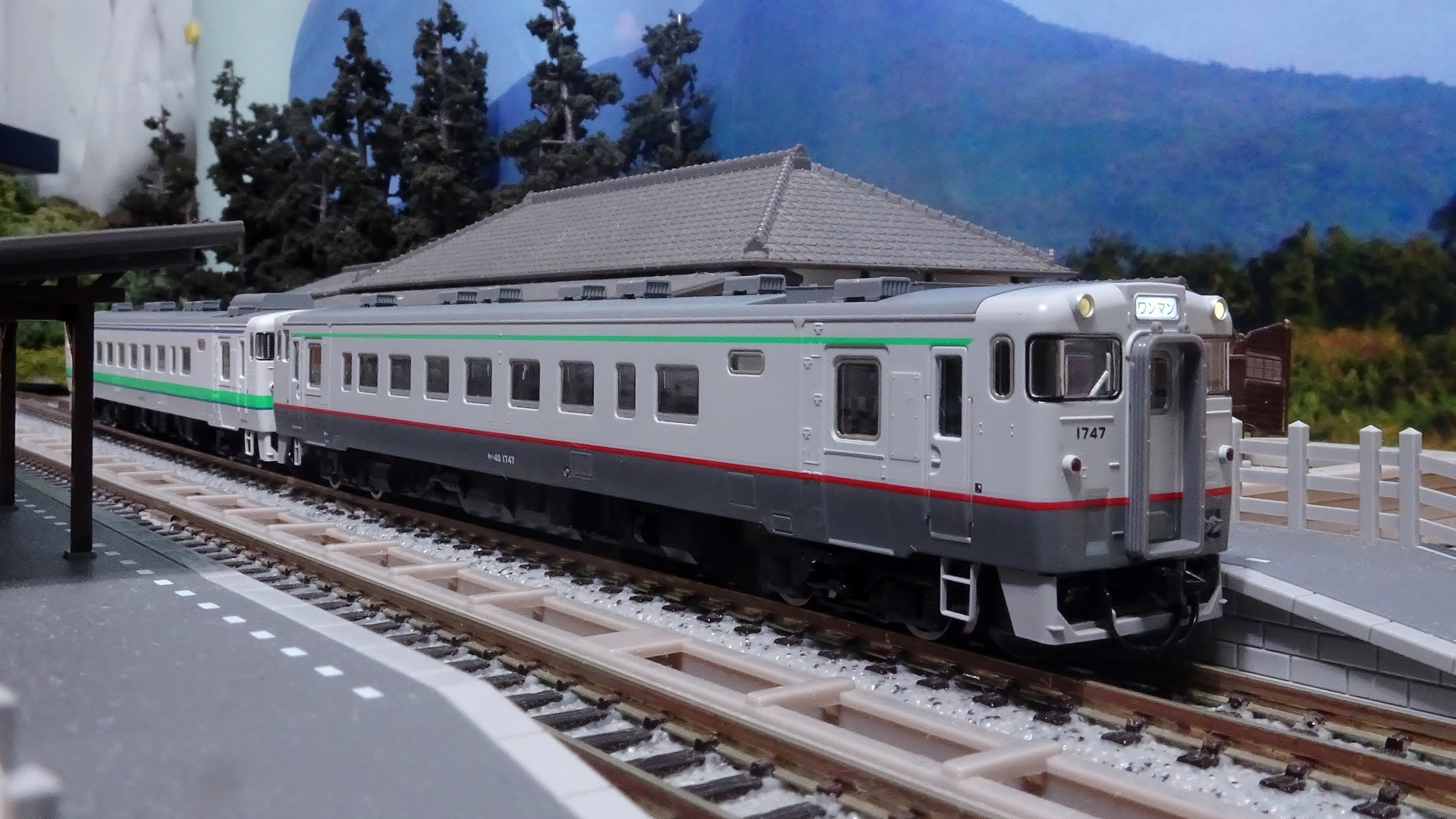 新車入線】JR キハ40-700・1700形 JR北海道色・宗谷線急行色 - ビスタ