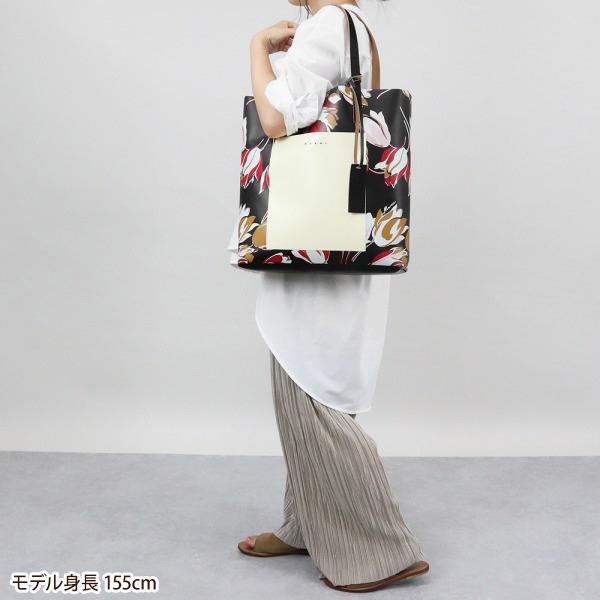 Brandol / MARNI マルニ トートバッグ フラワープリント 花柄 ブラック