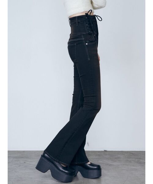 セール】レースハンドハイウエストパギンス（デニムパンツ）｜EMODA