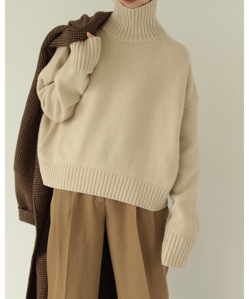 TODAYFUL（トゥデイフル）の「スーパーファインウールニット（ニット