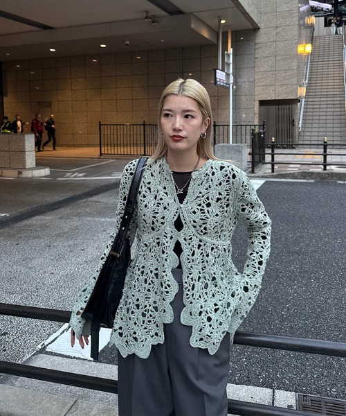 UND VELOUR LACE PEPLUM KNIT TOP（ニット/セーター）｜Ameri（アメリ