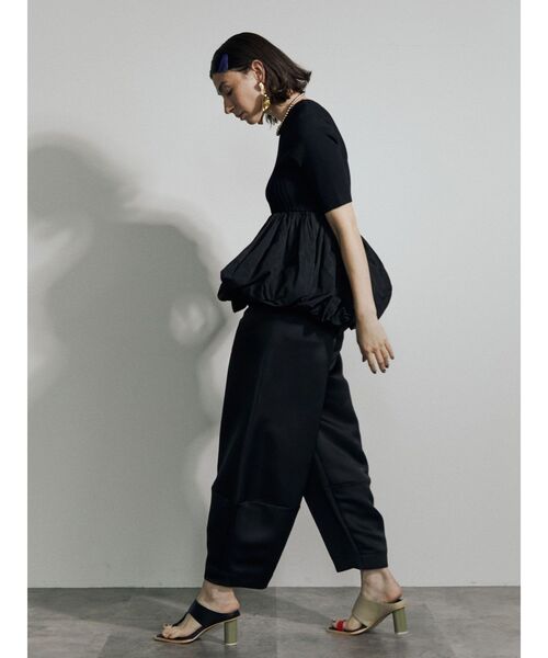 UN3D.（アンスリード）の「サテンコクーンパンツ（その他パンツ）」 - WEAR