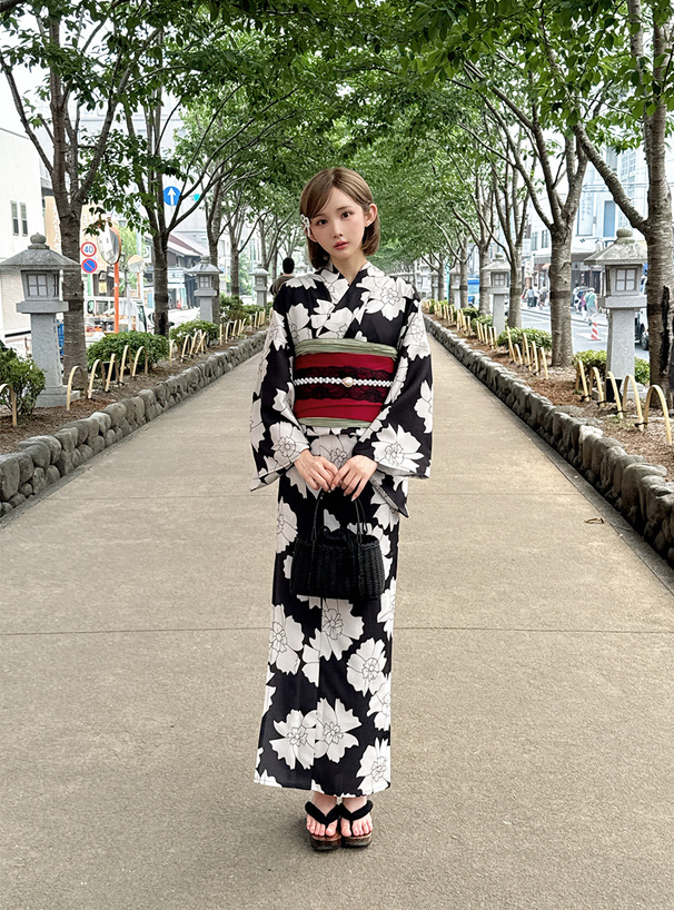 モノトーン花柄浴衣セット[gi1515] | レディースファッション通販の