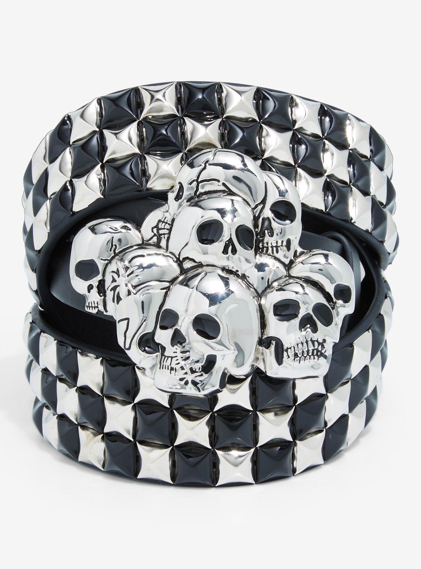 Skull Buckle Pyramid Stud Belt | Hot Topic
