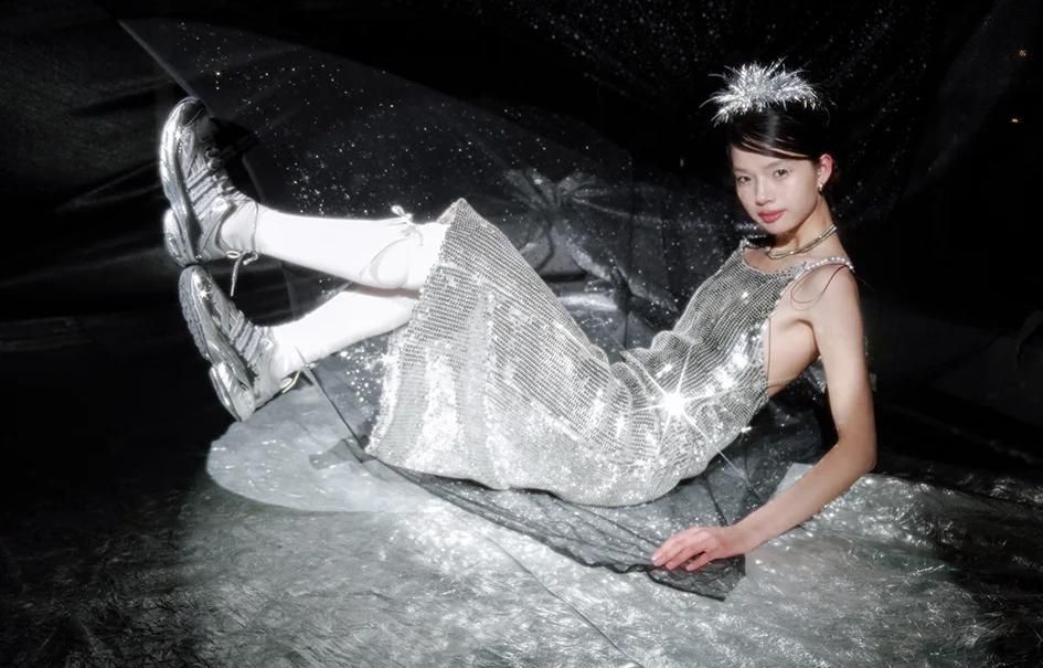 3/8発売｜adidas Originals Women's Adistar Pose 