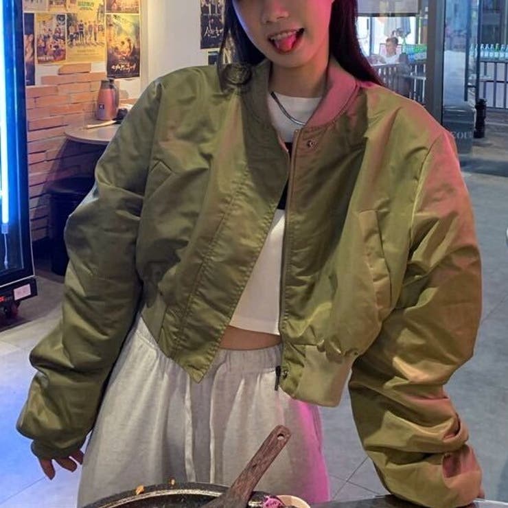 ショート丈MA1ブルゾン クロップド MA[品番：ORGW0000282]｜Ada