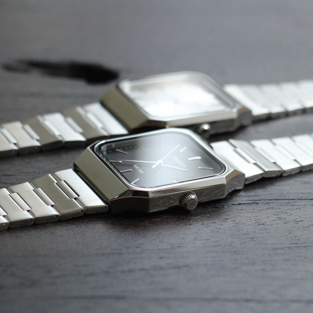 CASIO – Square Face.