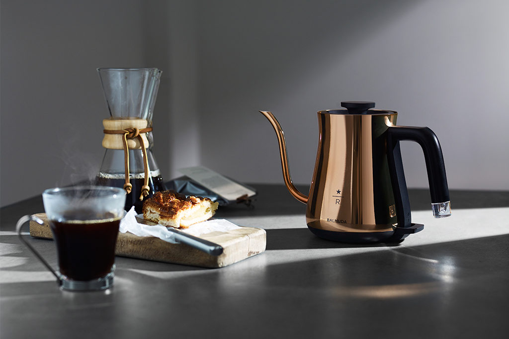 初の限定モデル！バルミューダ・ザ・ポットにスターバックスとのコラボ