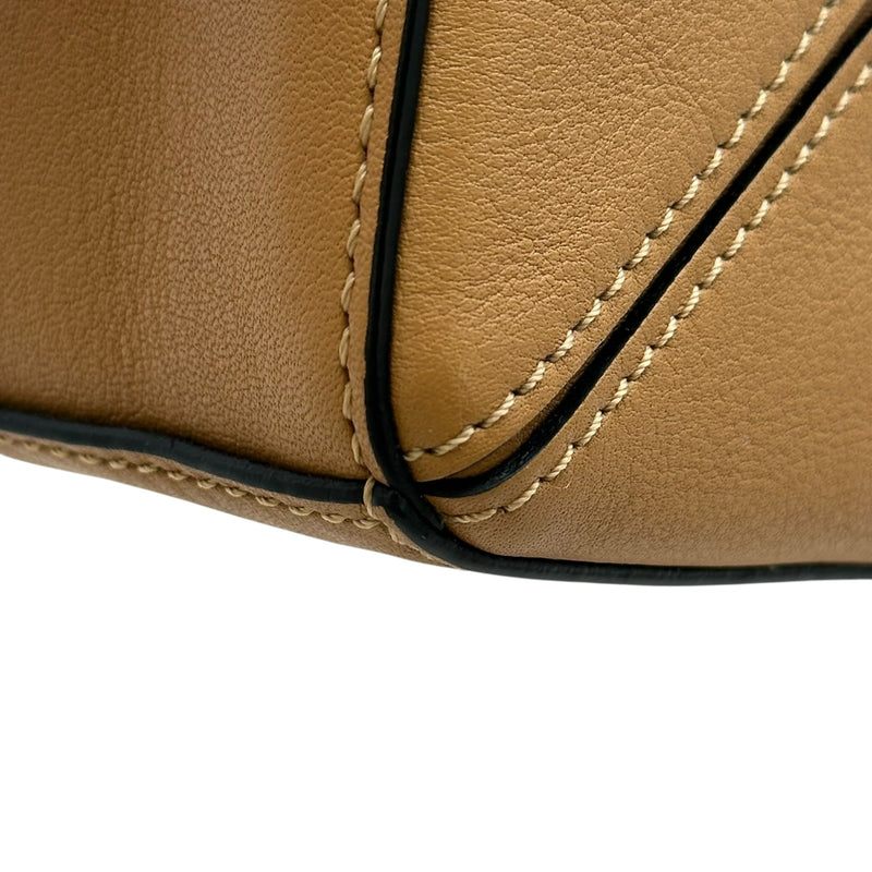 ロエベ LOEWE パズルバッグ ナノ キャメル カーフ レディース