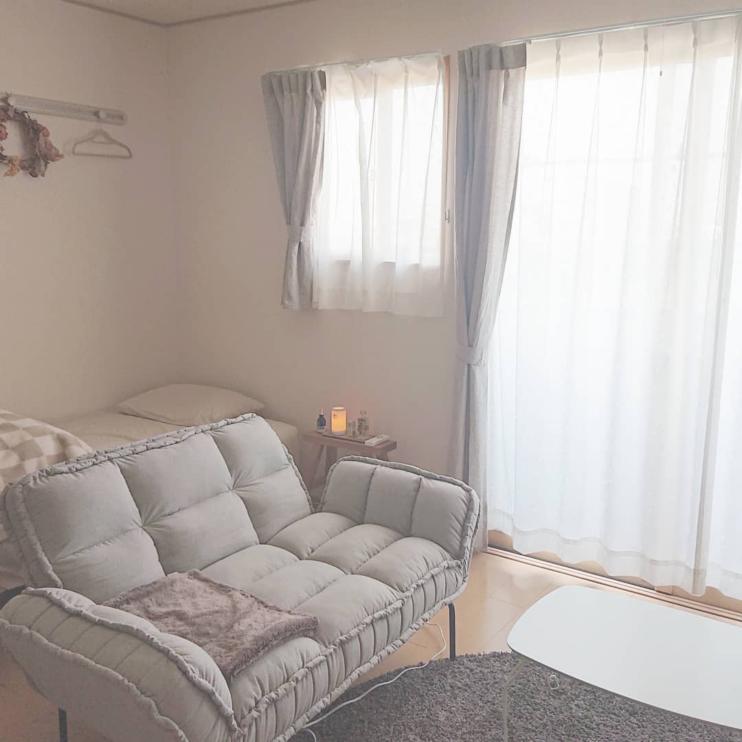 優しいグレーのソファベッドで快適巣ごもり | Francfranc（フラン