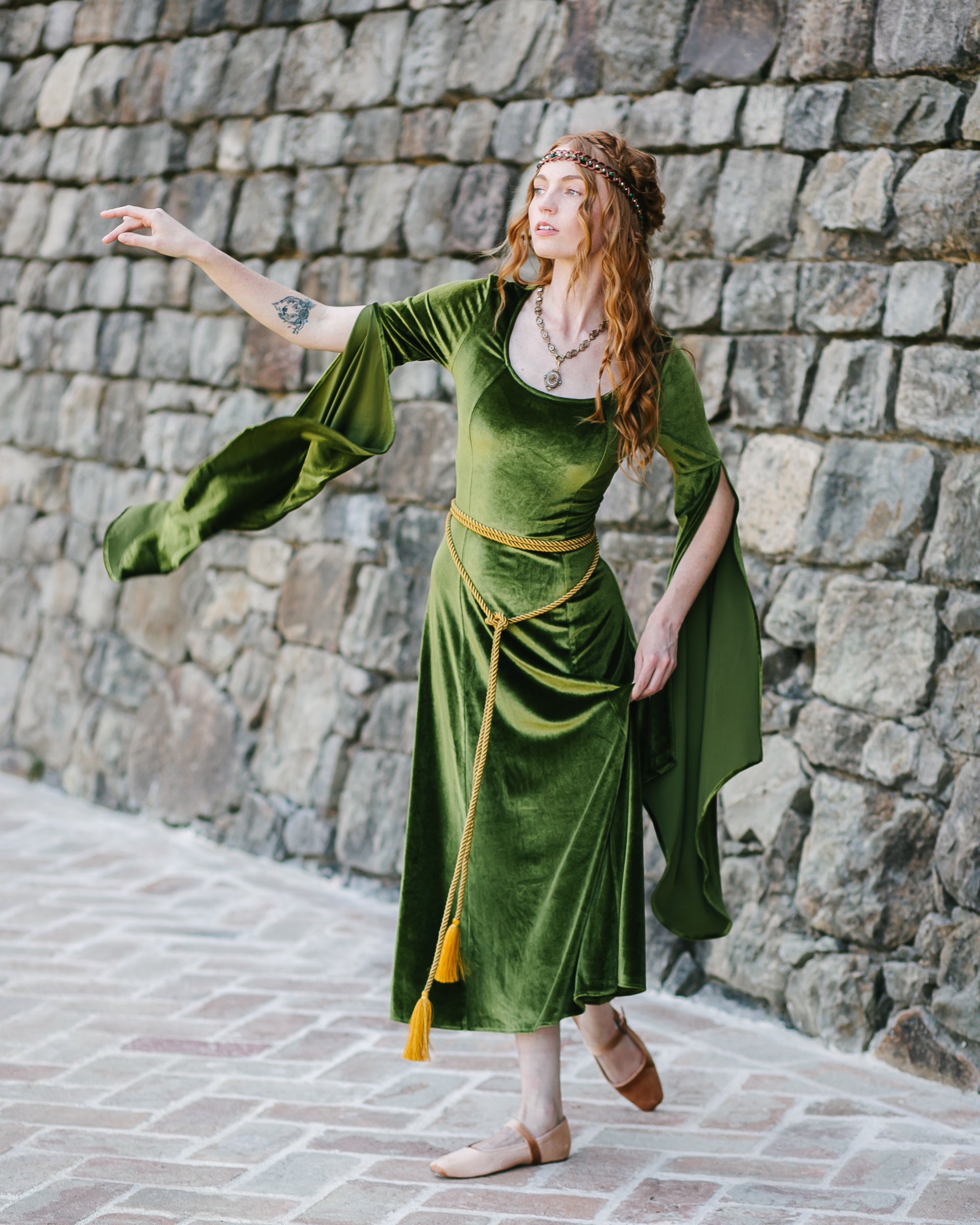 Chartreuse Velvet Bell Sleeve Dress – French Meadows