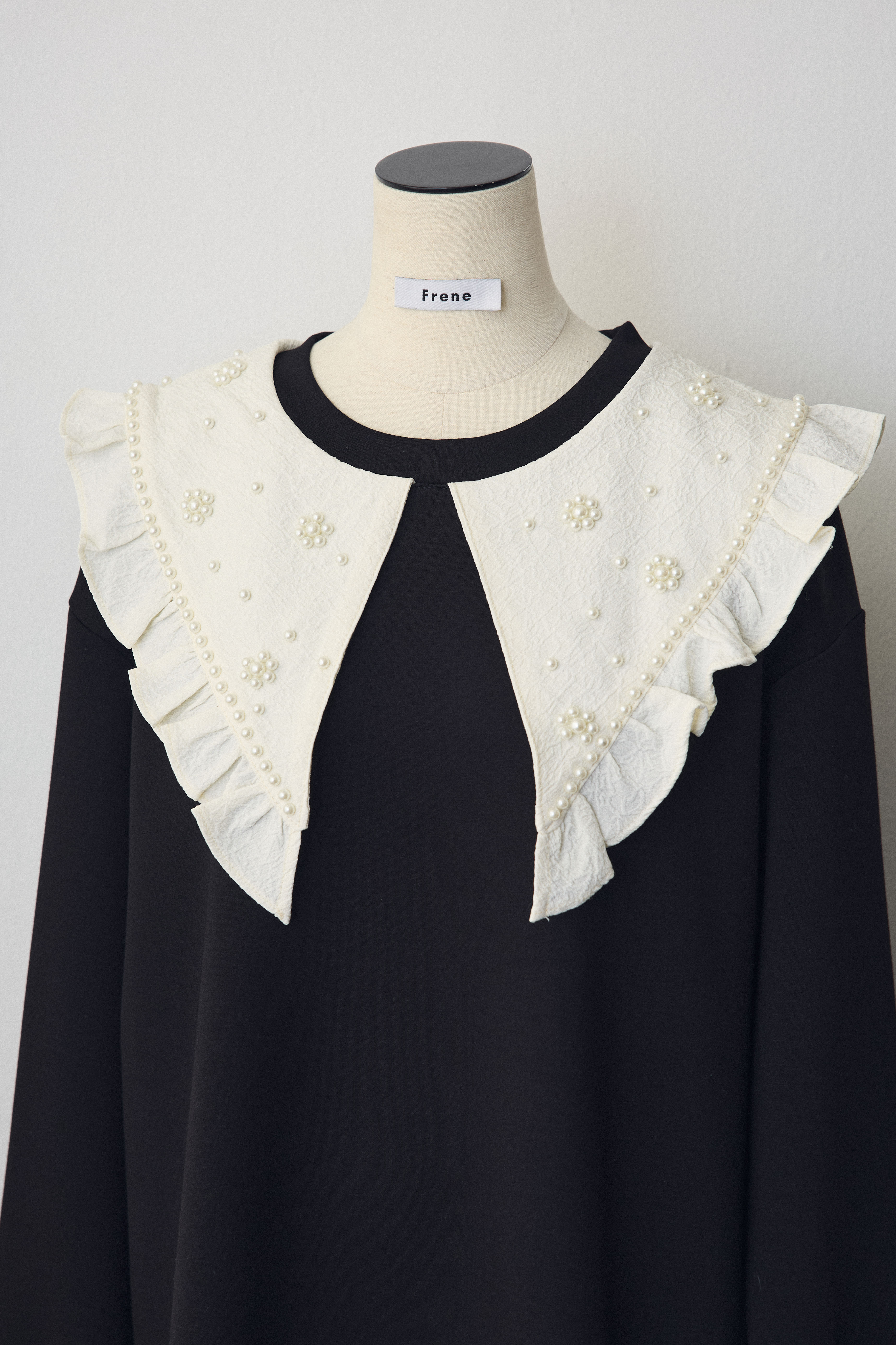 予約]パールフラワーBIGカラースウェットワンピ – Frene