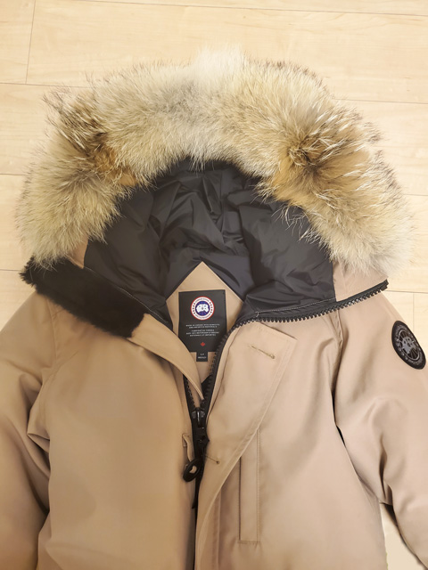 カナダグース コヨーテファーの製作 | (有)大木毛皮店