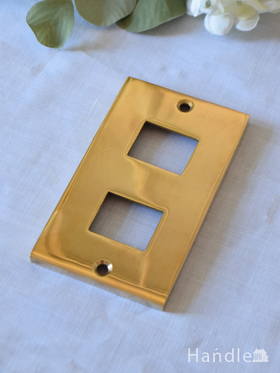 英国アンティーク調のおしゃれなスイッチカバー、真鍮製のコンセント