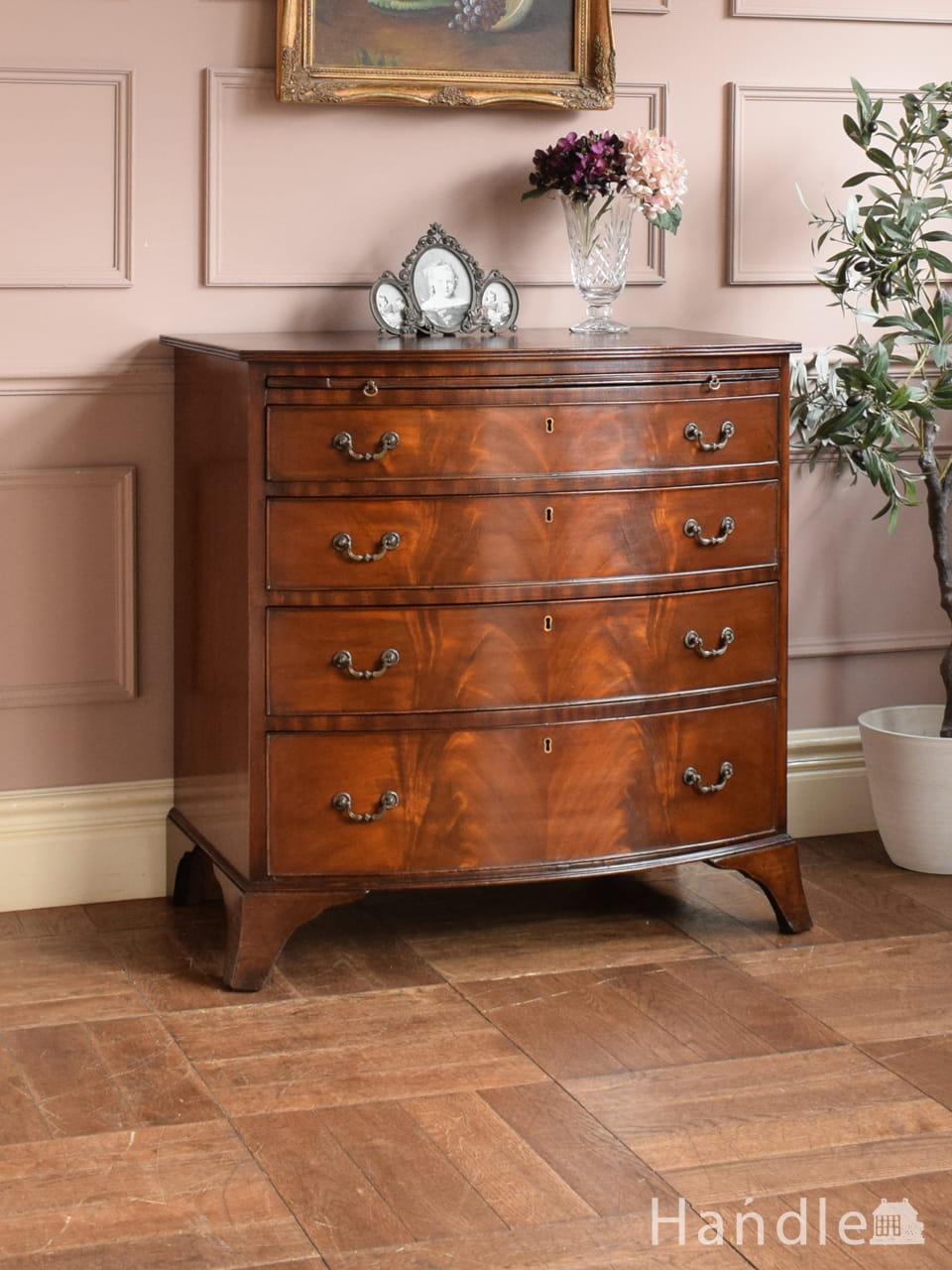 オーク材のアンティーク4段チェスト、イギリスから届いた美しい洋服