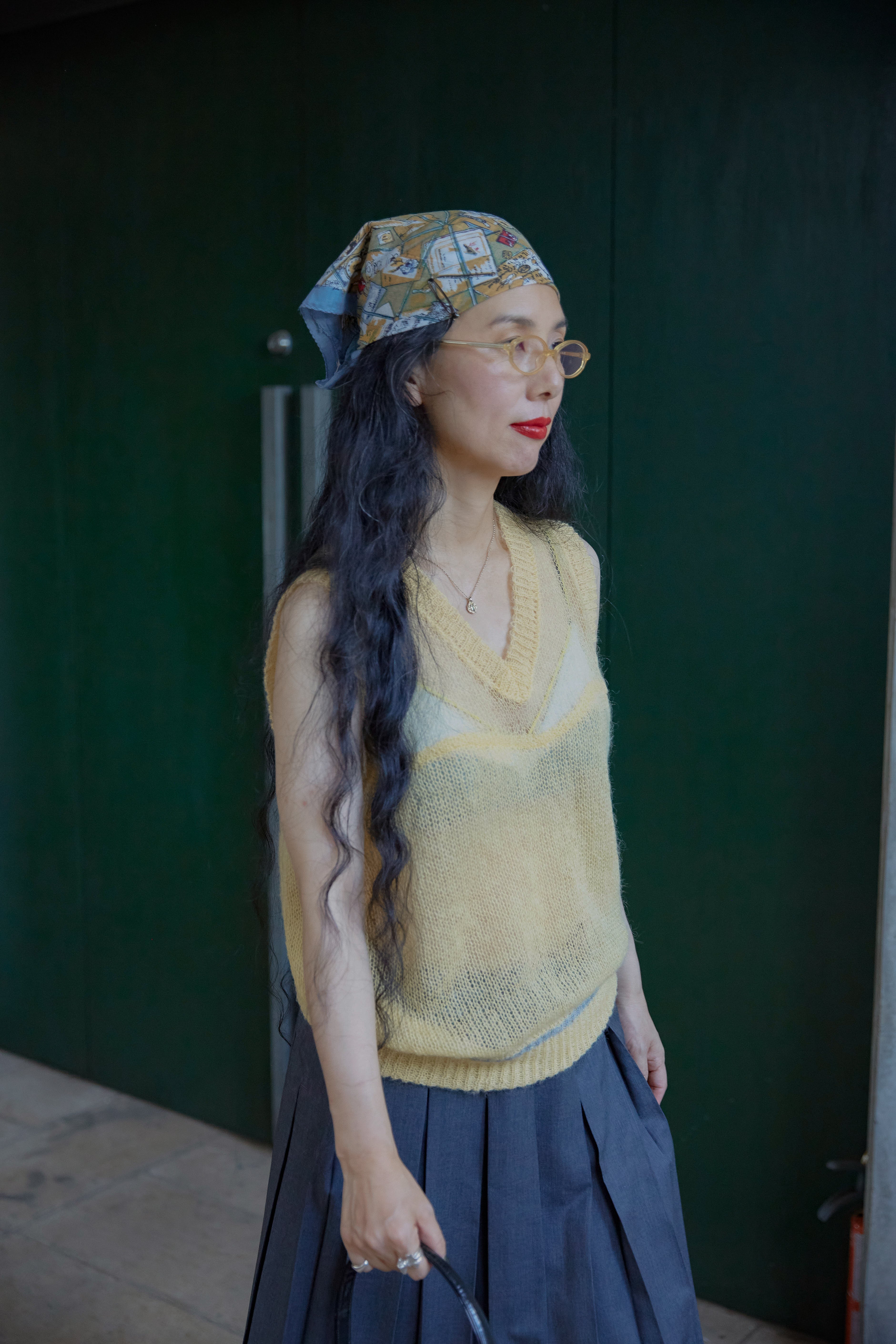 Bookworm's knit vest – HEAP