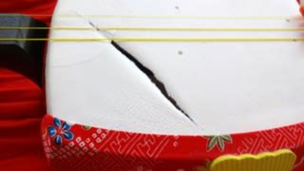 三味線の皮が破れてしまった！ | 岡崎市 ひしだ琴・三味線教室/安城