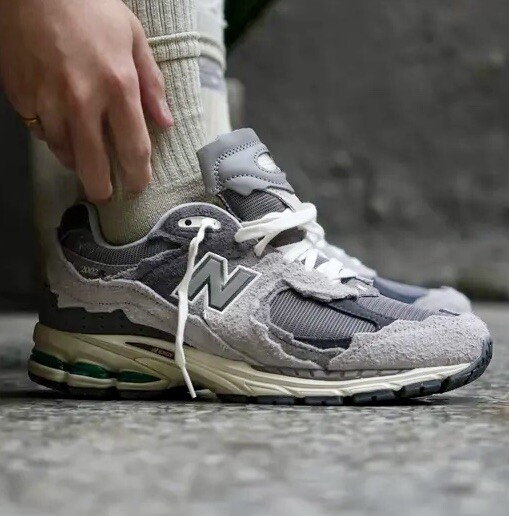 New Balance 2002R Protection Pack 