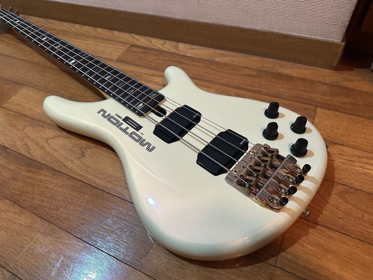 改造品 YAMAHA ヤマハ Motion B MB-50 フレットレス仕様 改造品 YAMAHA