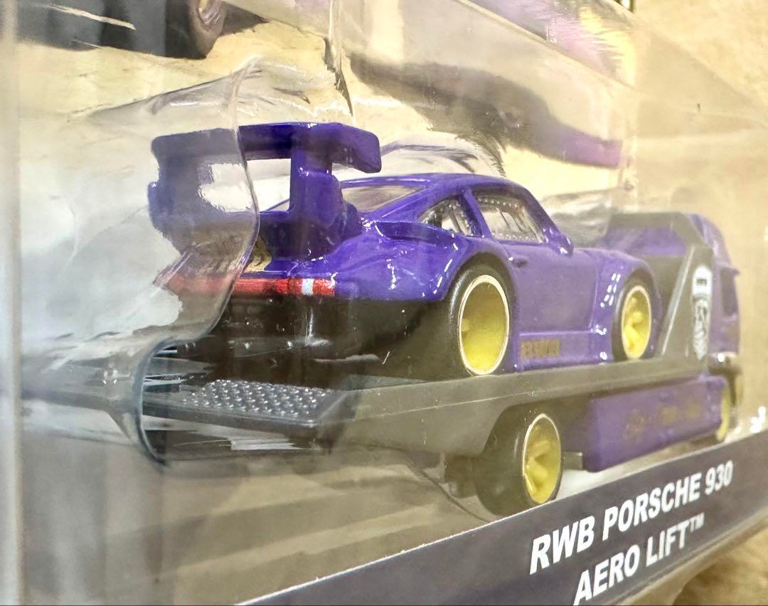 Hot Wheels Team Transport RWB Porsche 930 & Aero Lift #17 Premium