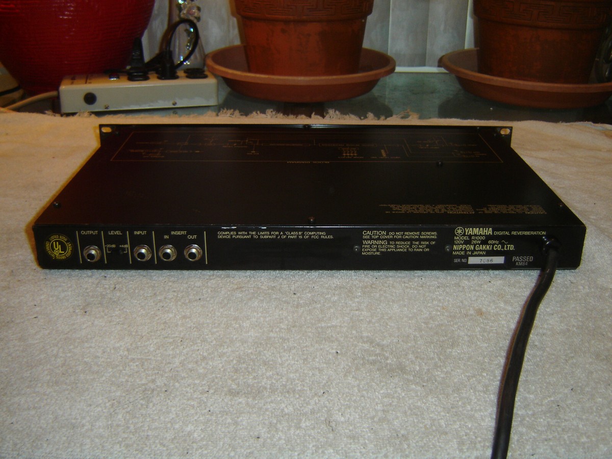 Yamaha R1000 Digital Reverberation with Parametric Eq, Reverb