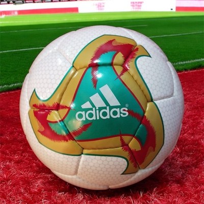 FIFA World Cup 2002 Official Match Ball Adidas Fevernova Football