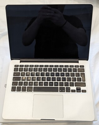 Apple Macbook Pro 13-inch (2013 - A1502 Model) in Good Condition