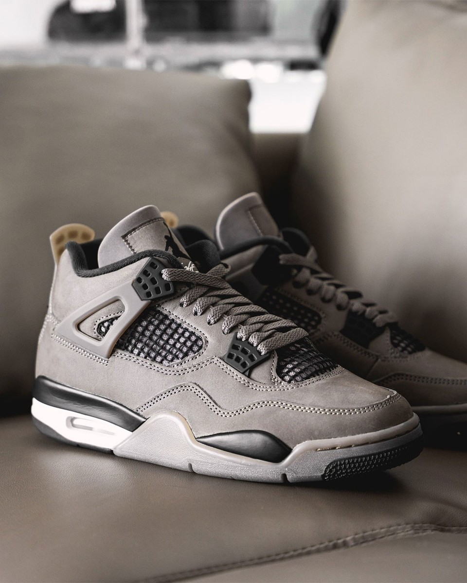 Nike Air Jordan Retro 4 OG CAVE STONE 2025 Ships Now FV5029-200