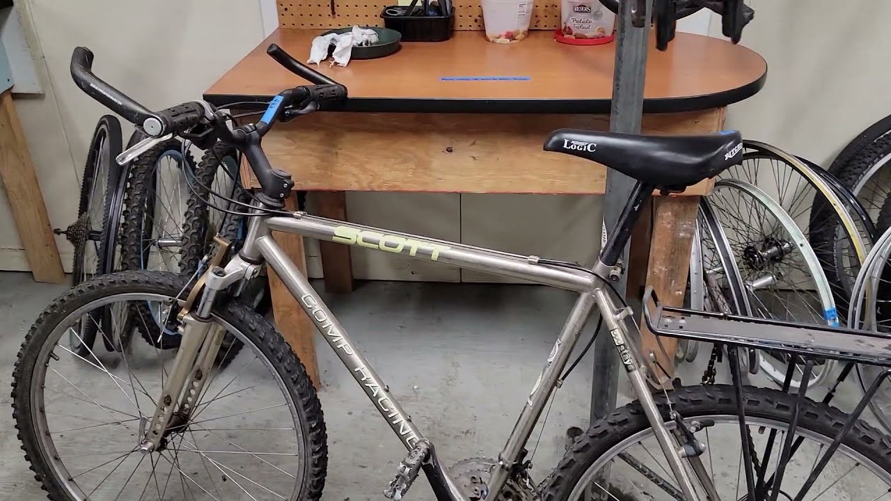 Scott Comp Racing MTB - YouTube