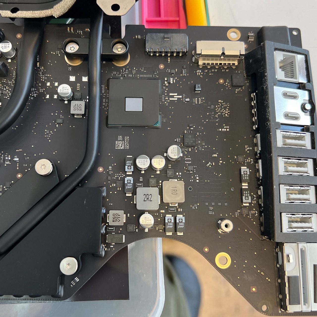 iMac (Retina 4K, 21.5-inch, 2019) FusionDriveをSSDに換装 速度比較