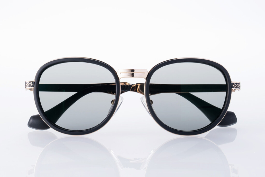 デザイン性と実用性を兼ね備えた逸品。ZEQUE by ZEAL OPTICSの2023NEW