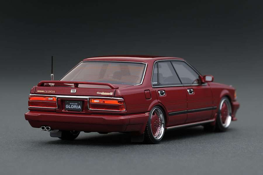 IG1258 1/43 Nissan Gloria (Y31) Gran Turismo SV Red | LINE UP