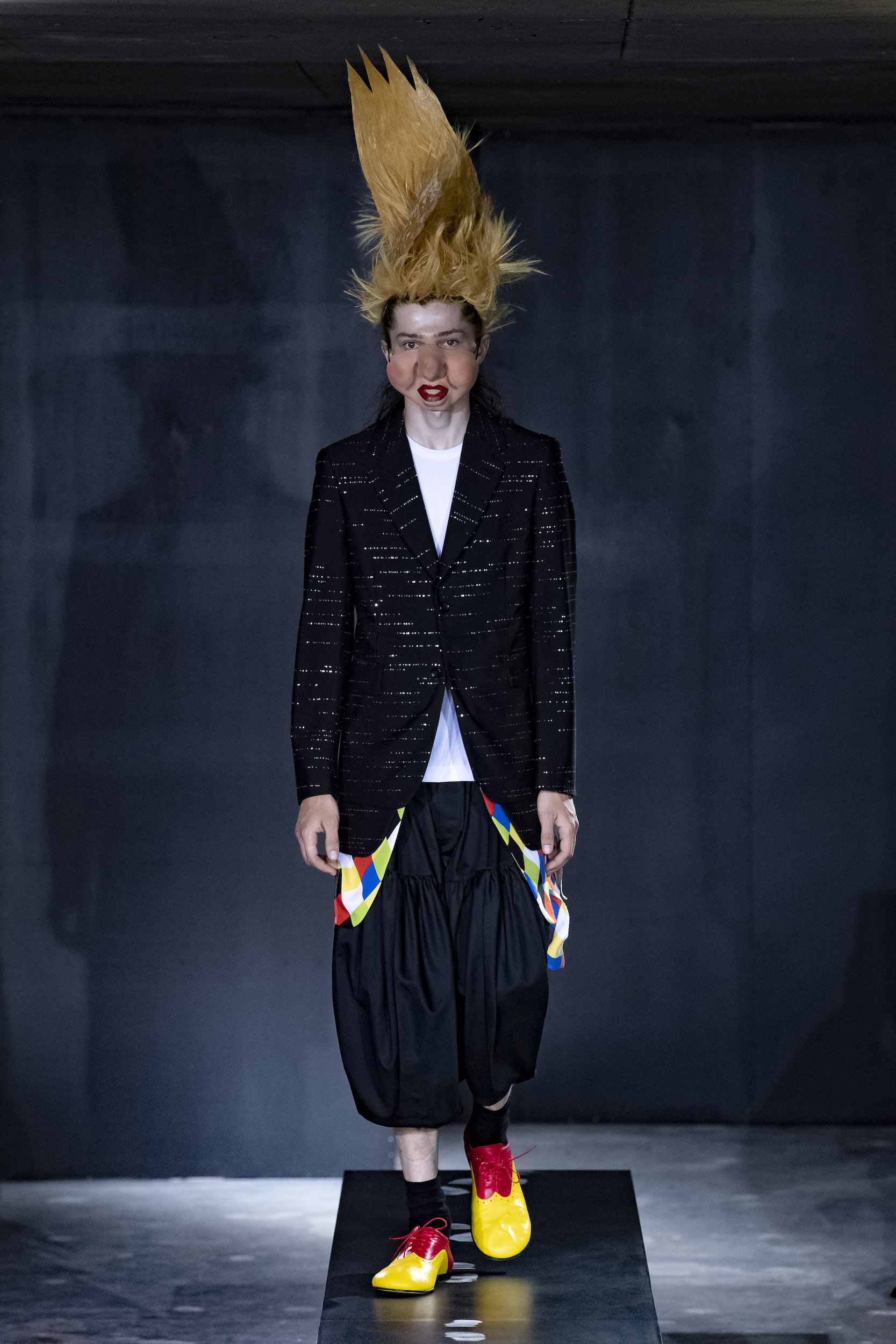 コム デ ギャルソン・オム プリュス」2023年春夏メンズ・コレクション