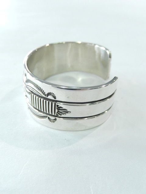 ブルースモーガン バングル | LUKE