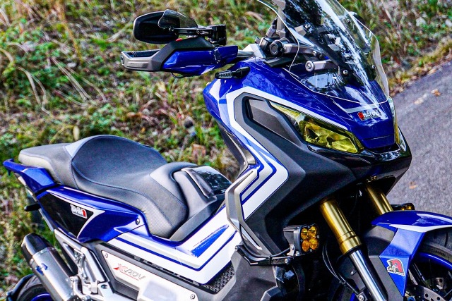 新型、旧型X-ADV】ヘッドライトプロテクター