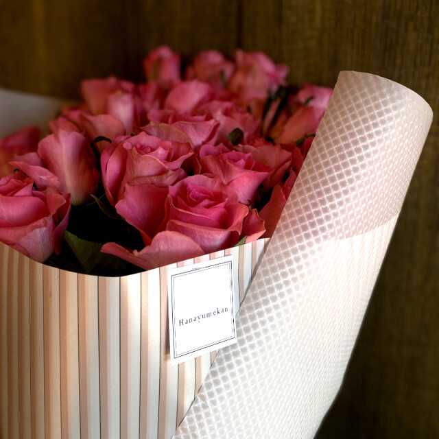 プロポーズの花束 【33本のバラの花束－生まれ変わっても愛する－pink