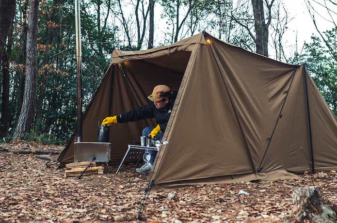 ひろ〜い前室で弱点を克服！ワンティグリスのパップテントが