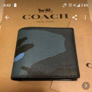COACH（カモフラージュ ・ 折り財布）のフリマアイテム一覧