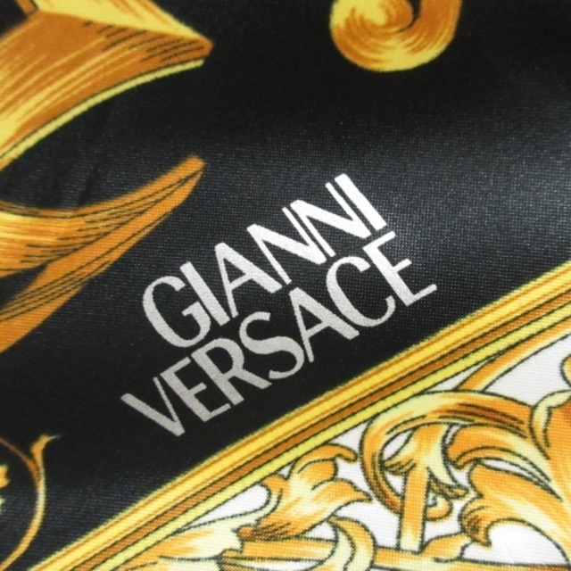 Gianni Versace - ジャンニヴェルサーチ 折りたたみ傘 -の通販 by