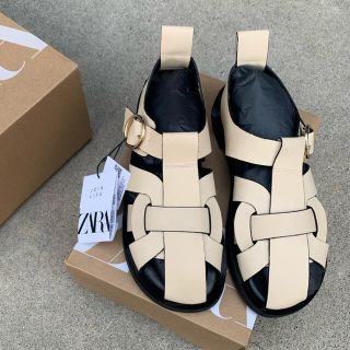 ZARA（サンダル）のフリマアイテム一覧