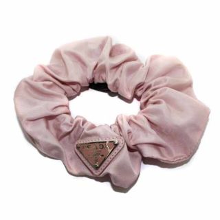 PRADA（ヘアアクセサリー ・ ピンク/桃色系）のフリマアイテム一覧