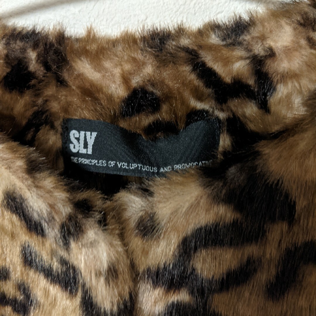 SLY - SLY ヒョウ柄 フェイクファーコートの通販 by a's shop｜スライ