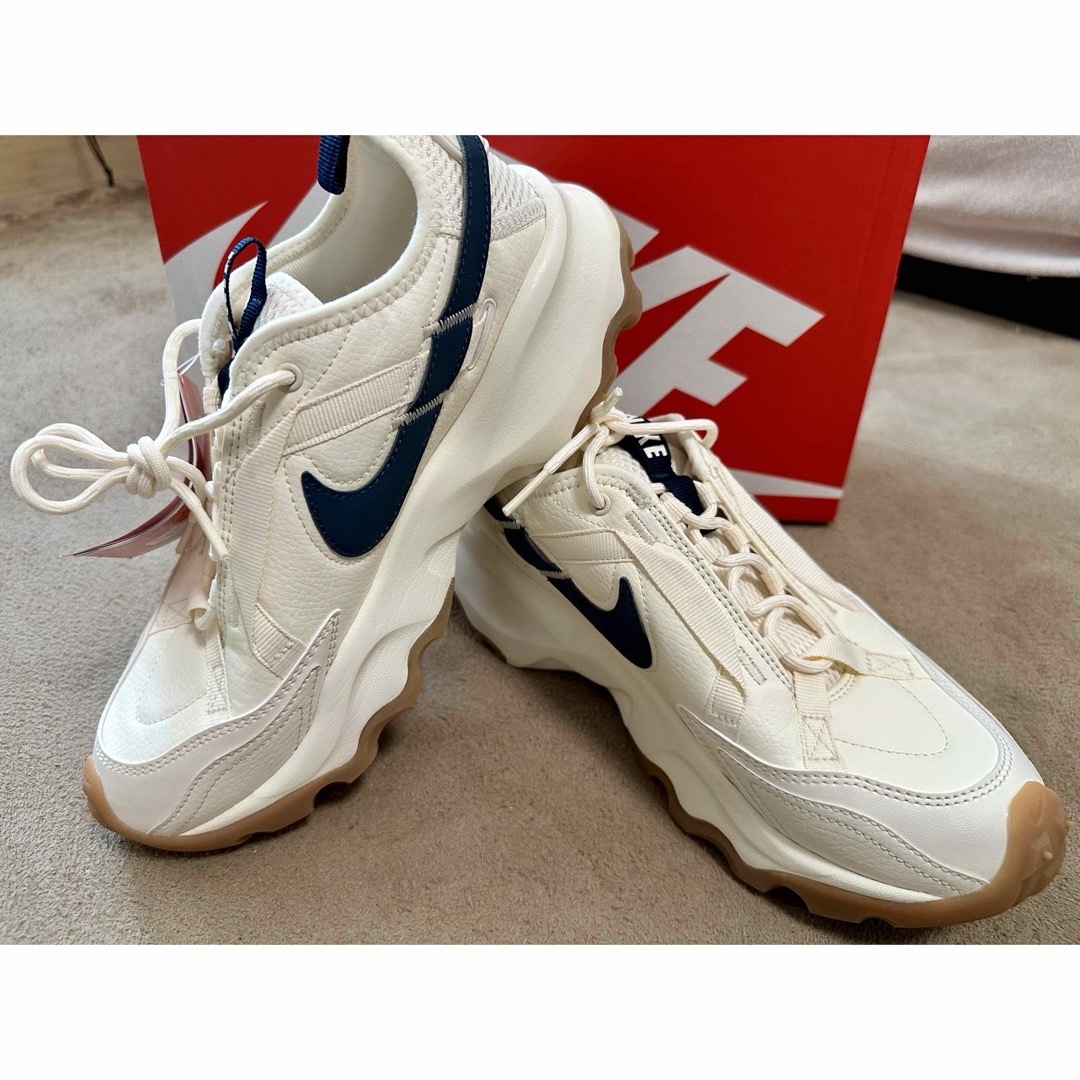 NIKE - 新品＜NIKE＞ウィメンズ TC7900/スニーカー ペールアイボリー