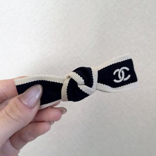 CHANEL（ヘアアクセサリー）のフリマアイテム一覧