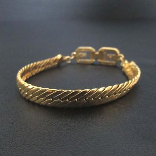 GIVENCHY（ブレスレット/バングル）のフリマアイテム一覧