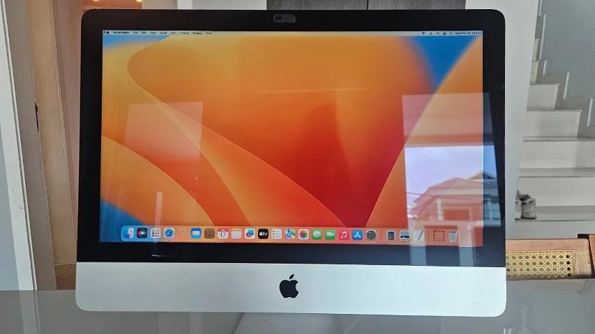 Apple iMac 21,5 2017 Core i5 8GB RAM Modelo A1418 Excelente Estado