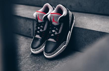 国内2月17日発売予定】 ナイキ エアジョーダン3 レトロ OG ブラック