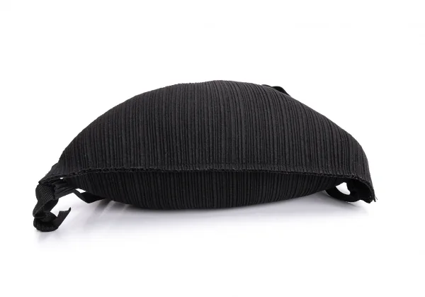 プリーツプリーズPLEATS PLEASE プリーツ巾着バッグ 黒 (K-137401)