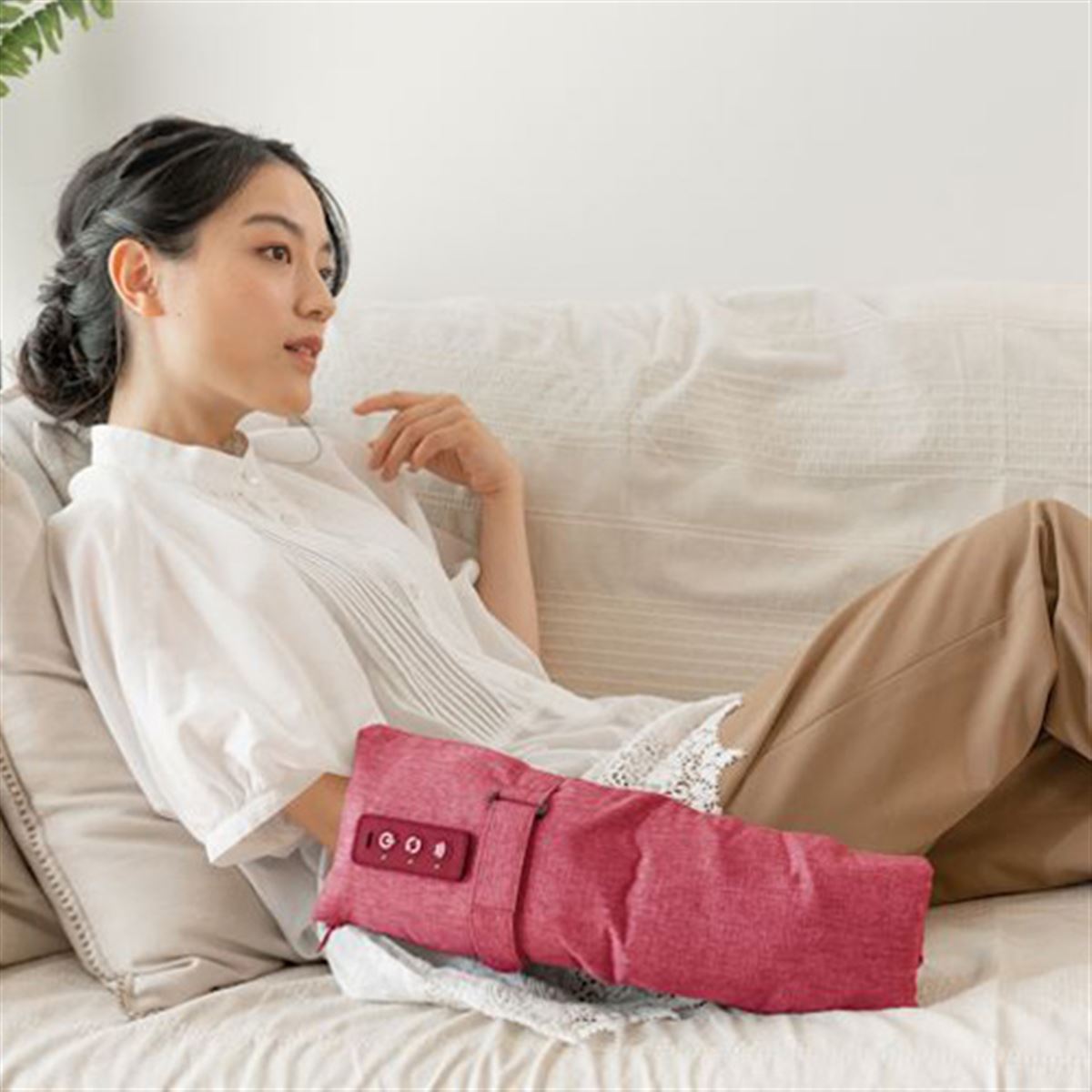 テスコム、指先から腕までエアーでぎゅっと圧迫する「ハンド