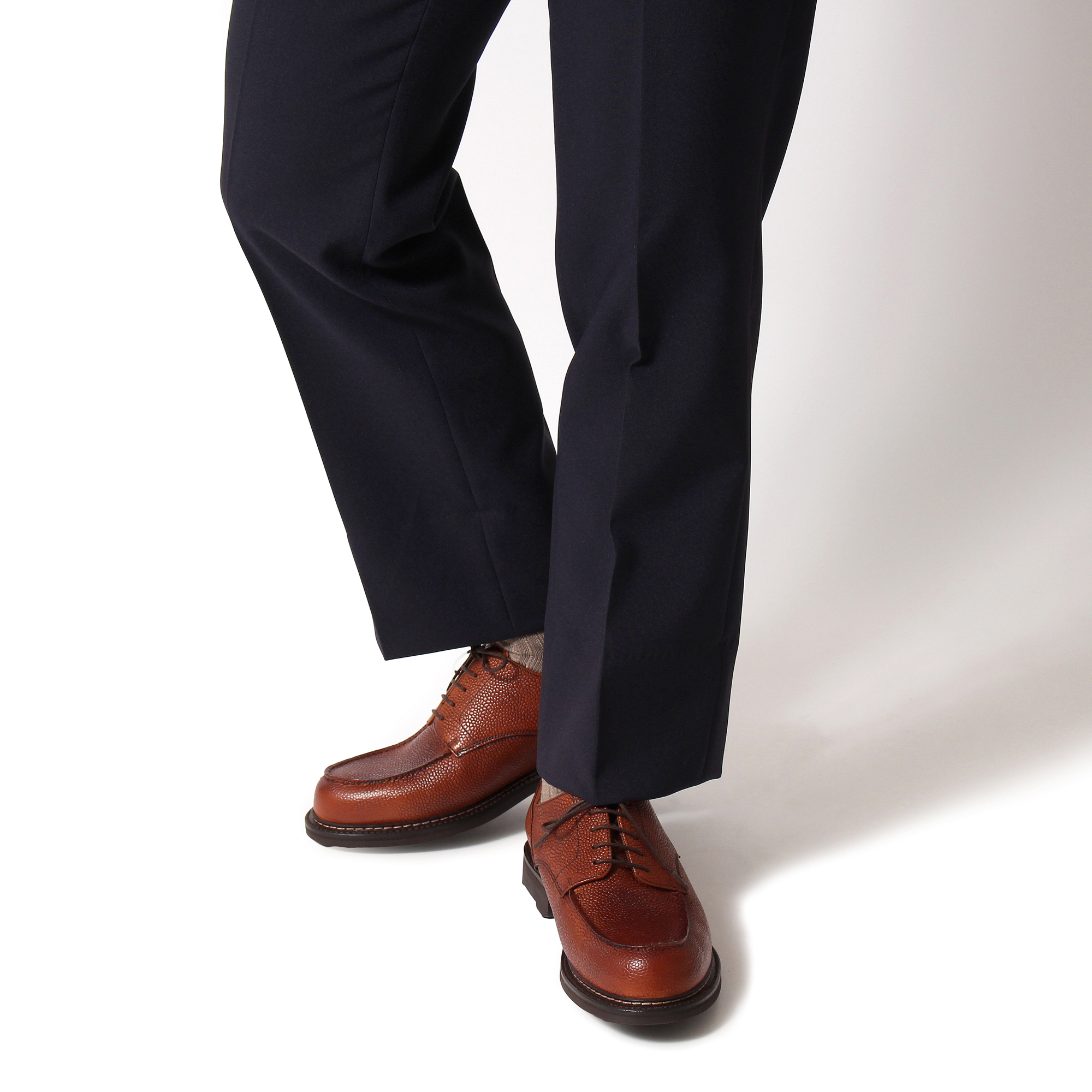 GENTIQUE ジェンティーク TRAVIS トラヴィス Uチップ E18234 R